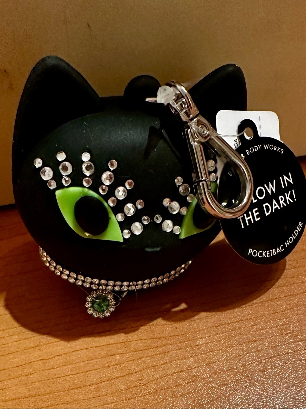 Bath & Body Works Glow-in-the-Dark Black Cat Pocketbac Holder